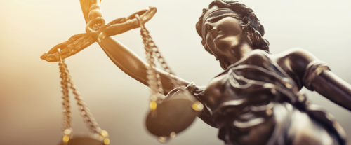 Perché la Corte Internazionale di Giustizia è considerata l'organo giudiziario principale nel diritto internazionale?