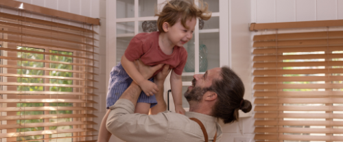 Perché i ricordi dell'infanzia sono spesso così vividi e duraturi?