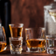 Perché l'alcol modifica i nostri ricordi e li rende più belli?