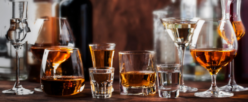 Perché l'alcol modifica i nostri ricordi e li rende più belli?