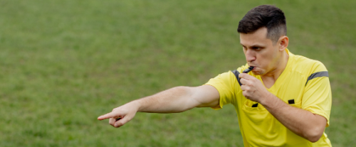 Perché ci sono gli arbitri nelle partite di calcio?