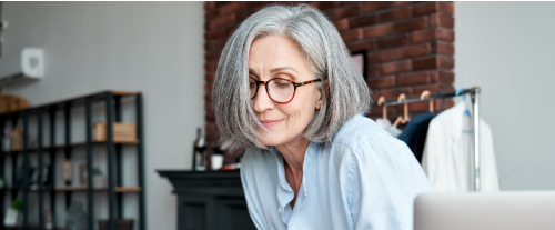 Perché i nostri capelli diventano grigi?