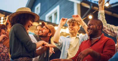 Perché il tempo sembra passare più velocemente quando ci divertiamo?