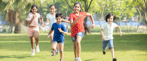 Perché i bambini amano giocare all'aperto?