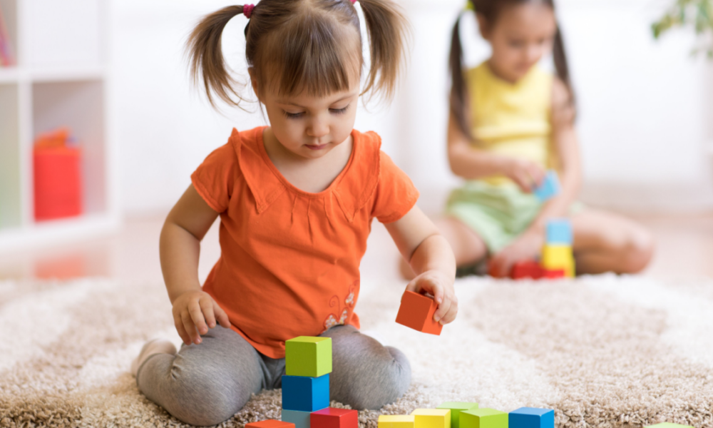 Perché i bambini si fidano più degli altri?