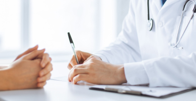 Perché è necessario il consenso informato nei trattamenti medici?