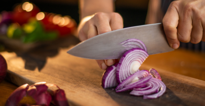 Perché è importante conoscere le tecniche di taglio in cucina?