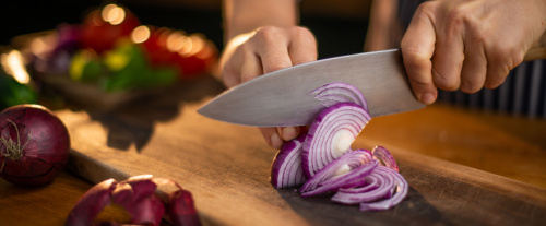 Perché è importante conoscere le tecniche di taglio in cucina?