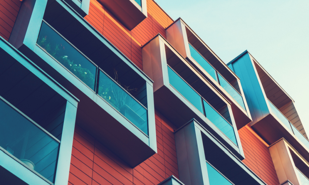 Perché alcune città sono famose per uno stile architettonico specifico?