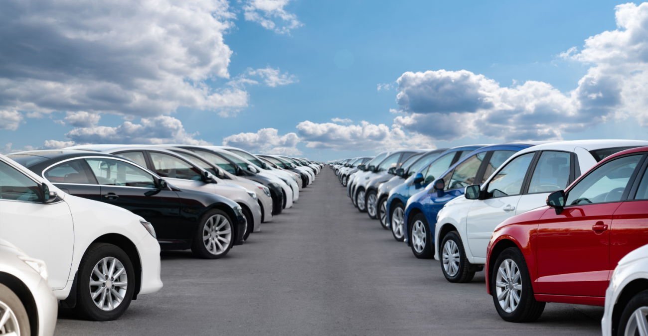 Perché le automobili sono considerate una parte essenziale della vita moderna?