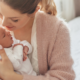 Perché tenere i neonati pelle a pelle con la mamma?