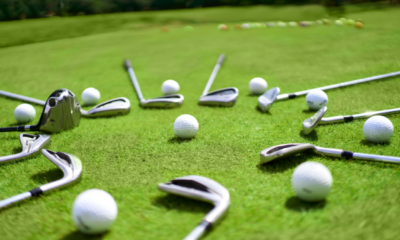 Perché i giocatori di golf professionisti usano diversi tipi di bastoni?