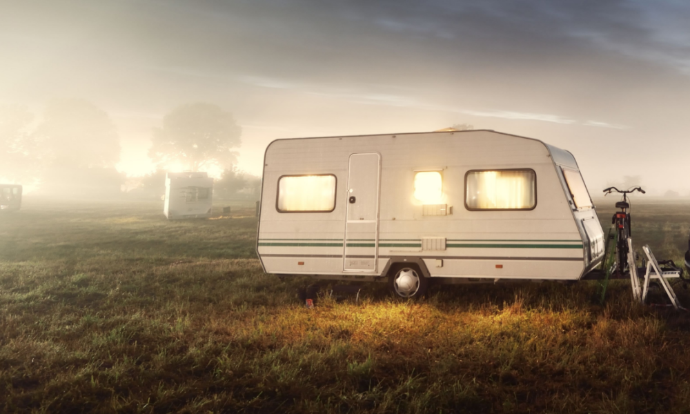 Perché alcuni viaggiatori esplorano luoghi poco conosciuti?
