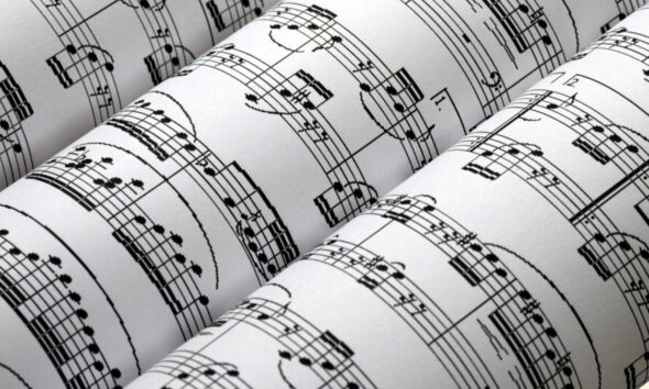 Perché alcune culture attribuiscono un significato spirituale al canto corale?