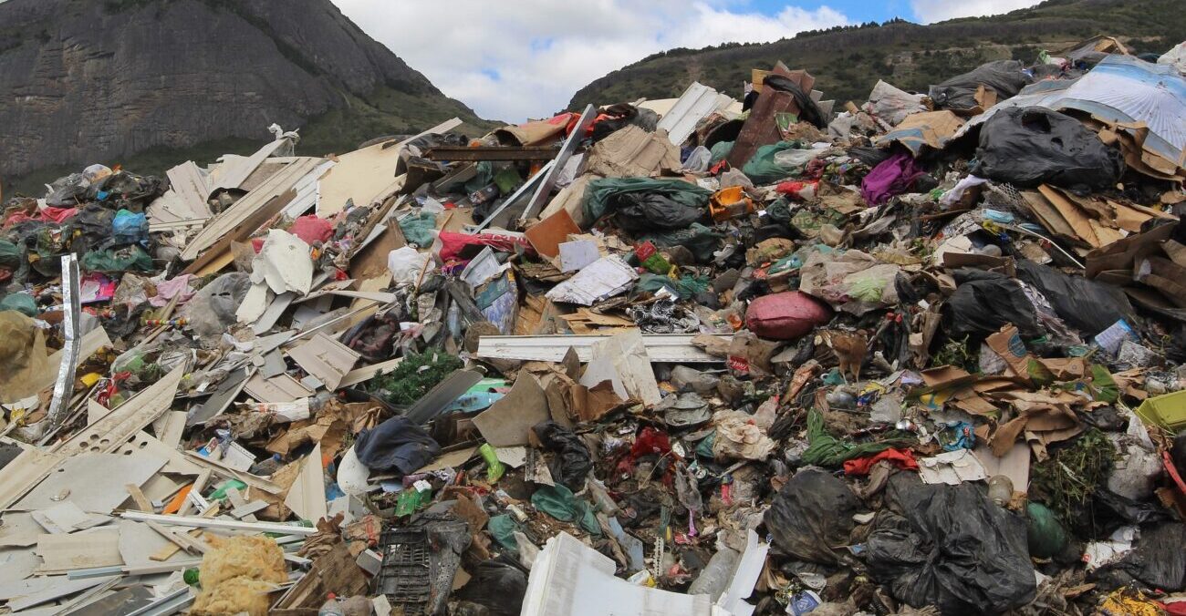 Perché in Cile c'è il deserto-discarica?