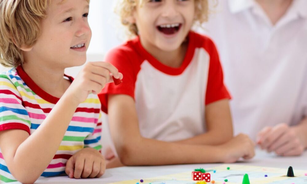 Perché i giochi di squadra sono essenziali nell'infanzia?