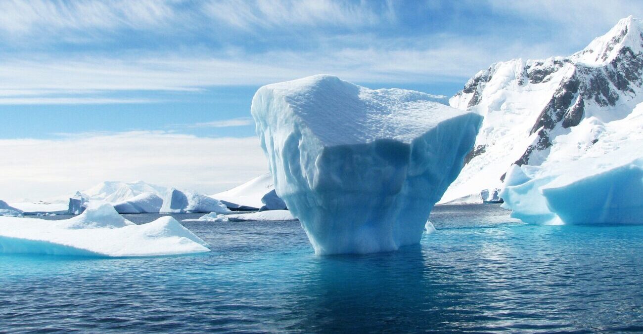 Perché si formano gli iceberg?