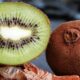Perché i kiwi sono coperti da peluria?