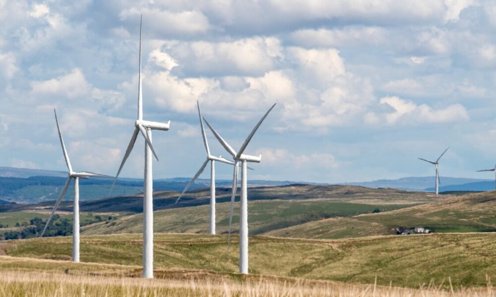 Perché le turbine eoliche hanno tre pale?