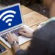 Perché il segnale del Wi-Fi attraversa le pareti?